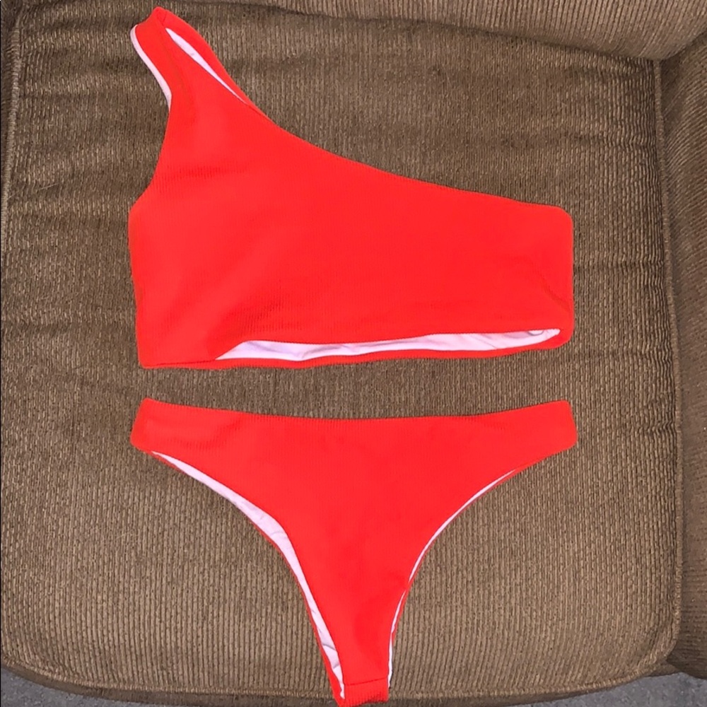 bikini